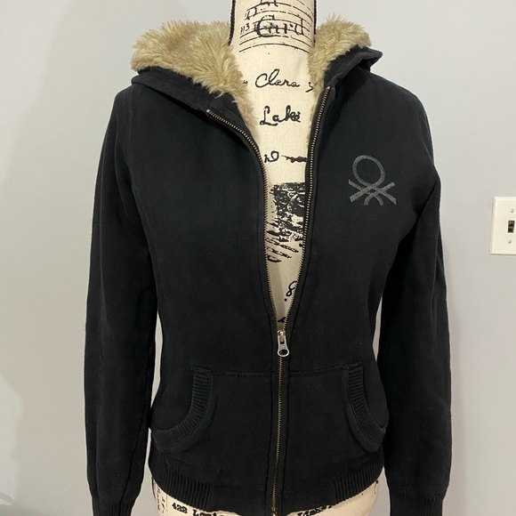 Winter jacket - Picture 2 of 8